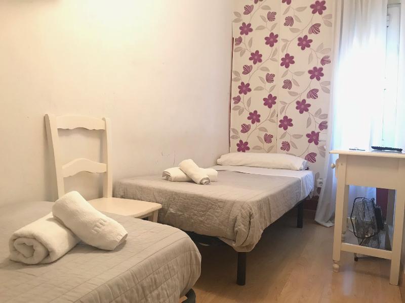 Hostal La Estrella Madryt Zewnętrze zdjęcie
