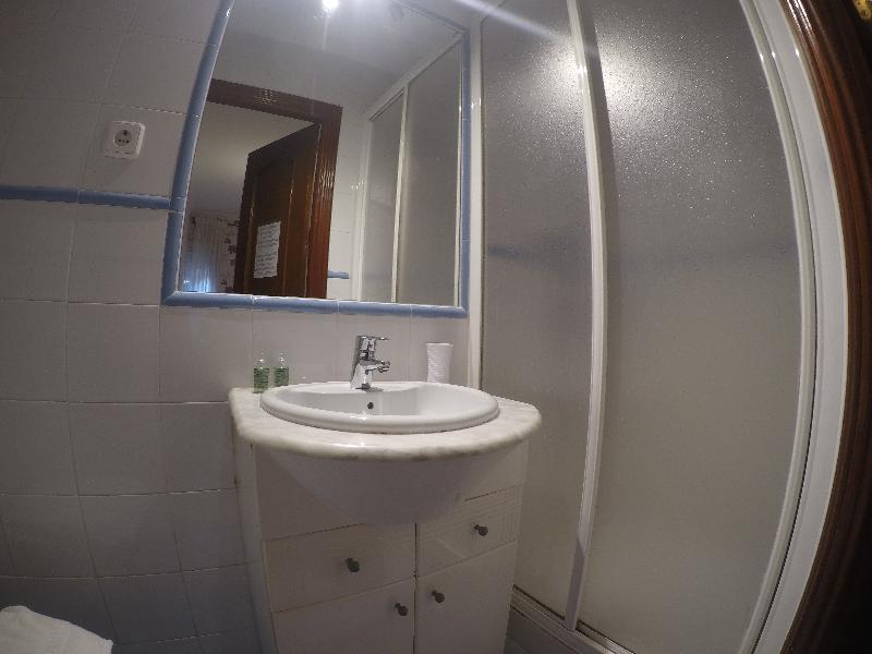 Hostal La Estrella Madryt Zewnętrze zdjęcie