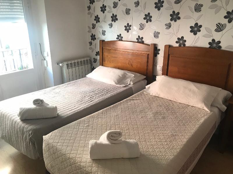 Hostal La Estrella Madryt Zewnętrze zdjęcie