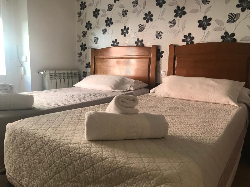 Hostal La Estrella Madryt Zewnętrze zdjęcie